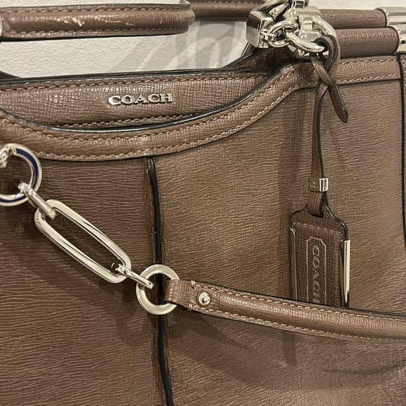 Coach briefcase shoulder purse - Picture 2 of 9
